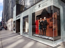 Shopping in Yorkville Shopping in Yorkville